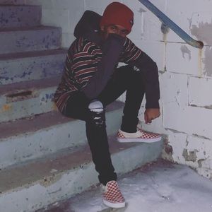 Meet your Posher, Darius